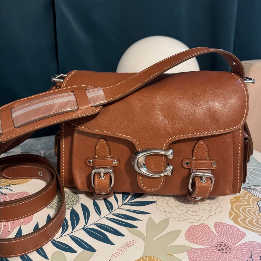 ** SOLD **Coach Western Tabby Burnished Amber